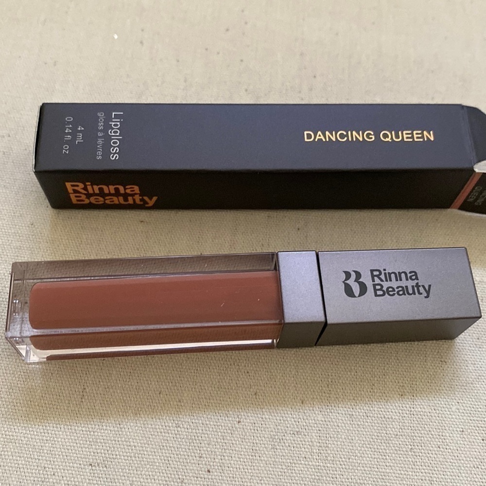Rinna Beauty lip gloss Dancing Queen new in box